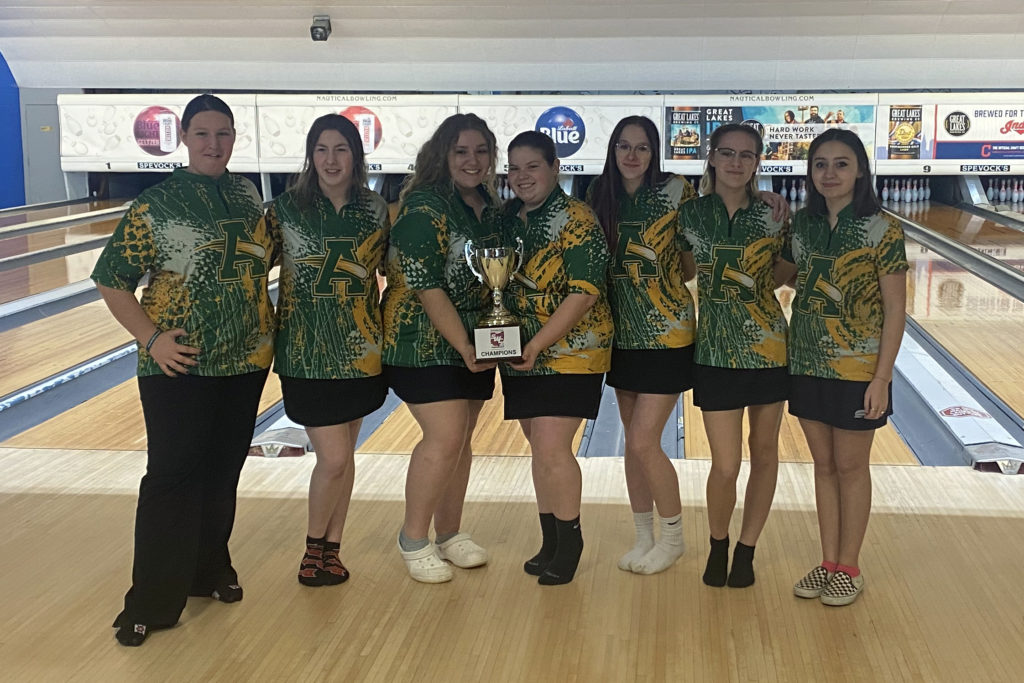 2022 Amherst Girls Bowling